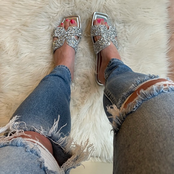Trendy Square Toe Silver Sparkle Sandals - Picture 11 of 16
